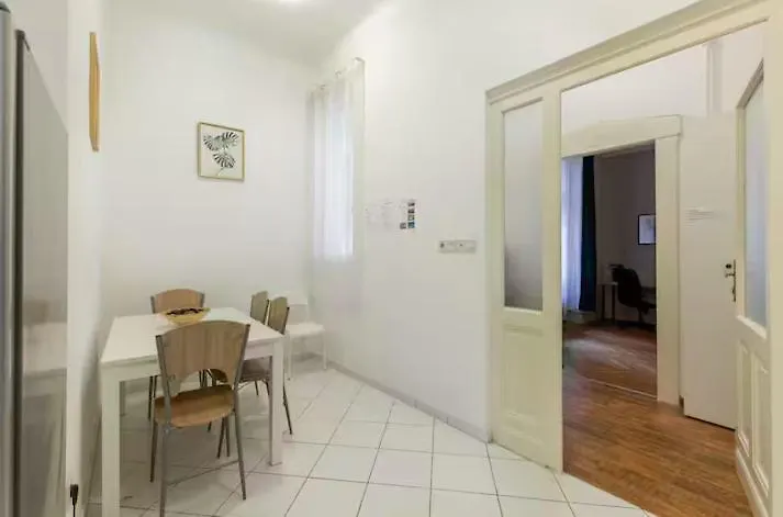 Jungle & Beach Hideaway 2Br And Danube River بودابست 0*,  المجر